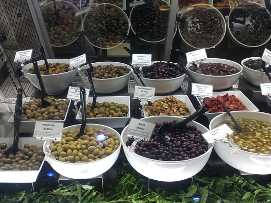 My latest taste obsession...olives.